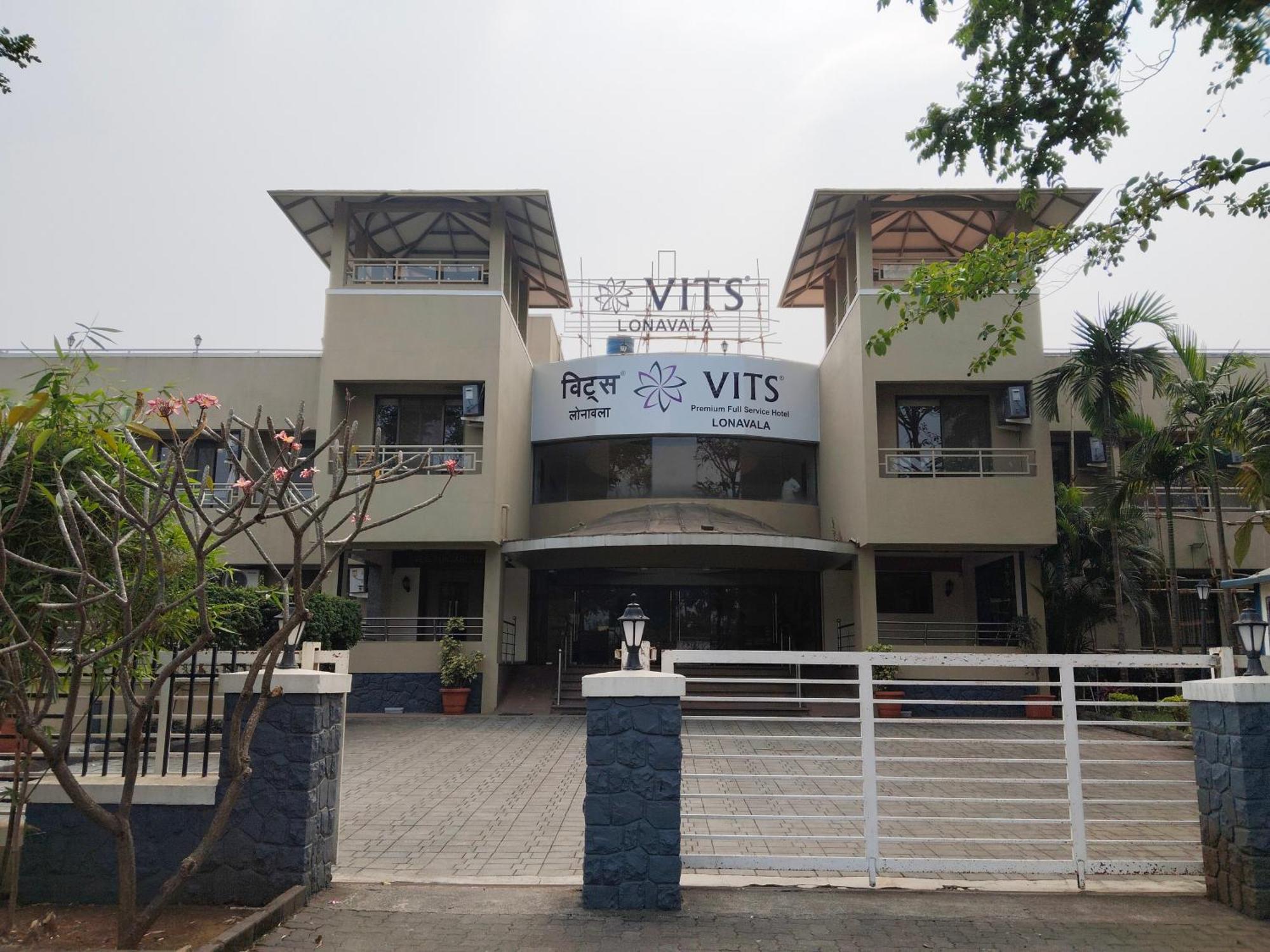 Hotel Vits Lonavla Exterior foto